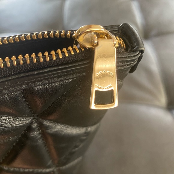 Coach Ava Quilted tote - Picture 9 of 11